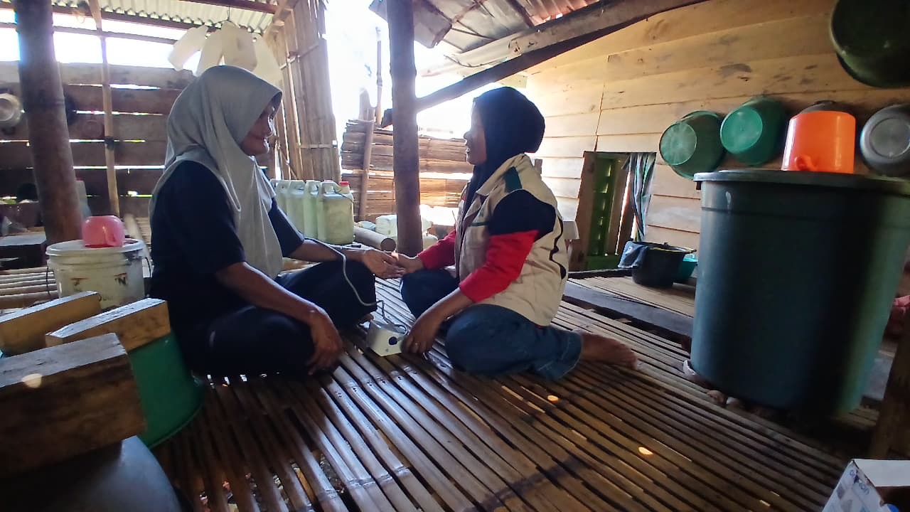 YBM PLN Sulselrabar Hadir di Desa Banua Adolang, Salurkan Bantuan dan Layanan Kesehatan